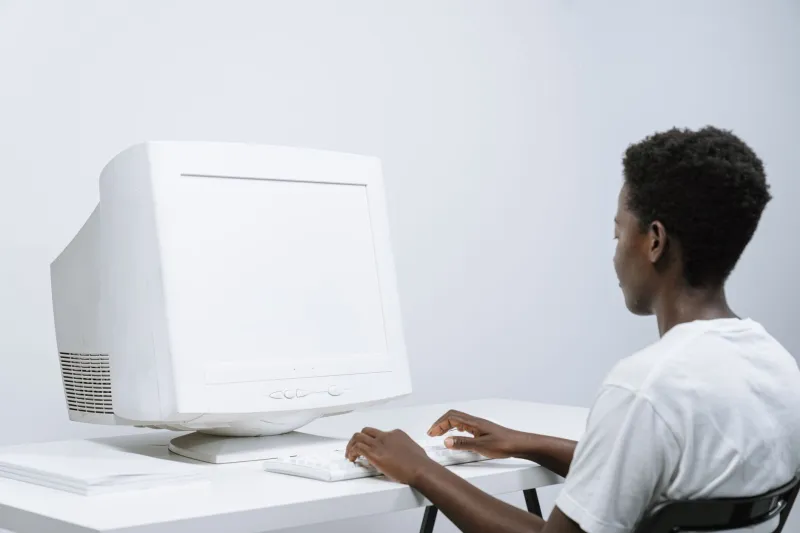 Spinning Back Up: The True Believers Who Still Defrag Their Hard Drives for Fun